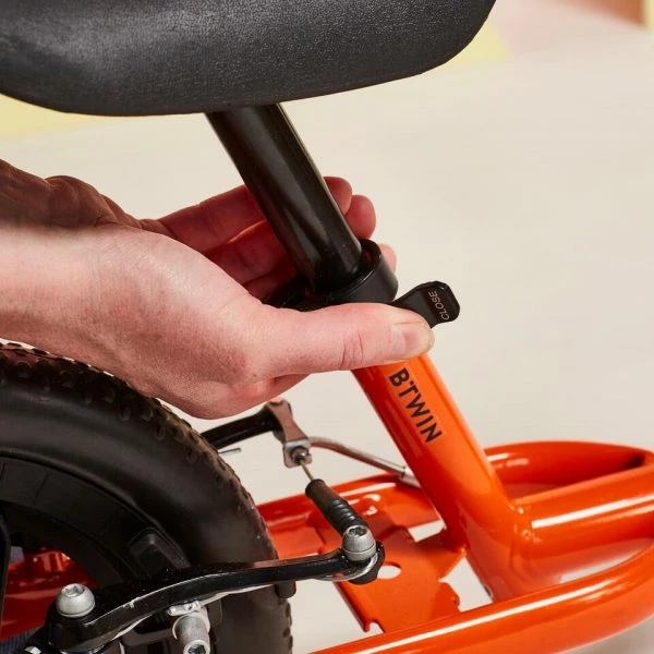 DRAISIENNE ENFANT 10 POUCES RUNRIDE 500 ORANGE/NOIR â Image 6